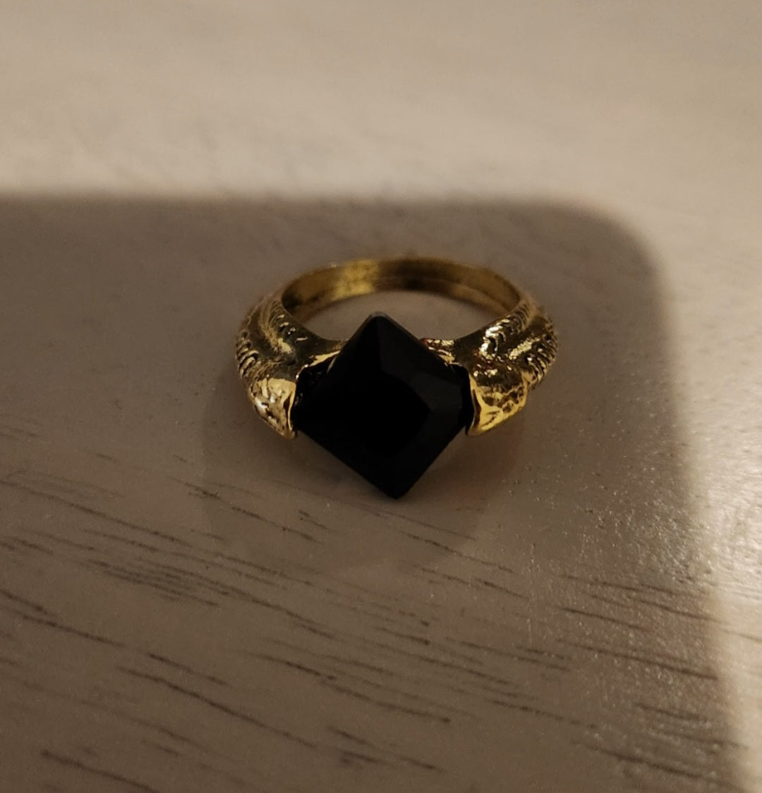 Powerful Ring Of Wealth and Prosperity