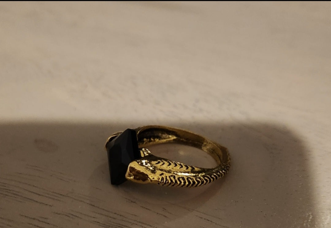 Powerful Ring Of Wealth and Prosperity