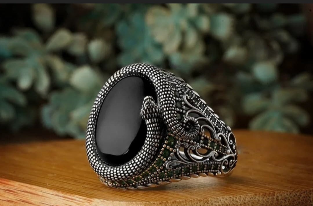 Powerful Magical Ring of Powers and Wealth